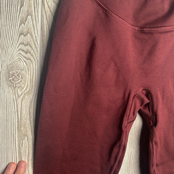 GymShark SWEAT SEAMLESS LEGGINGS Cherry Brown Size Small Like New - Picture 3 of 7